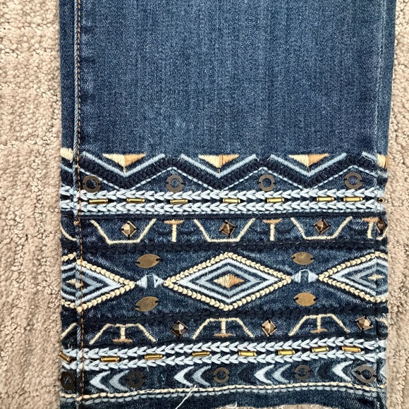 DRIFTWOOD Blue Jeans with Geometric Embroidery - Picture 5 of 8